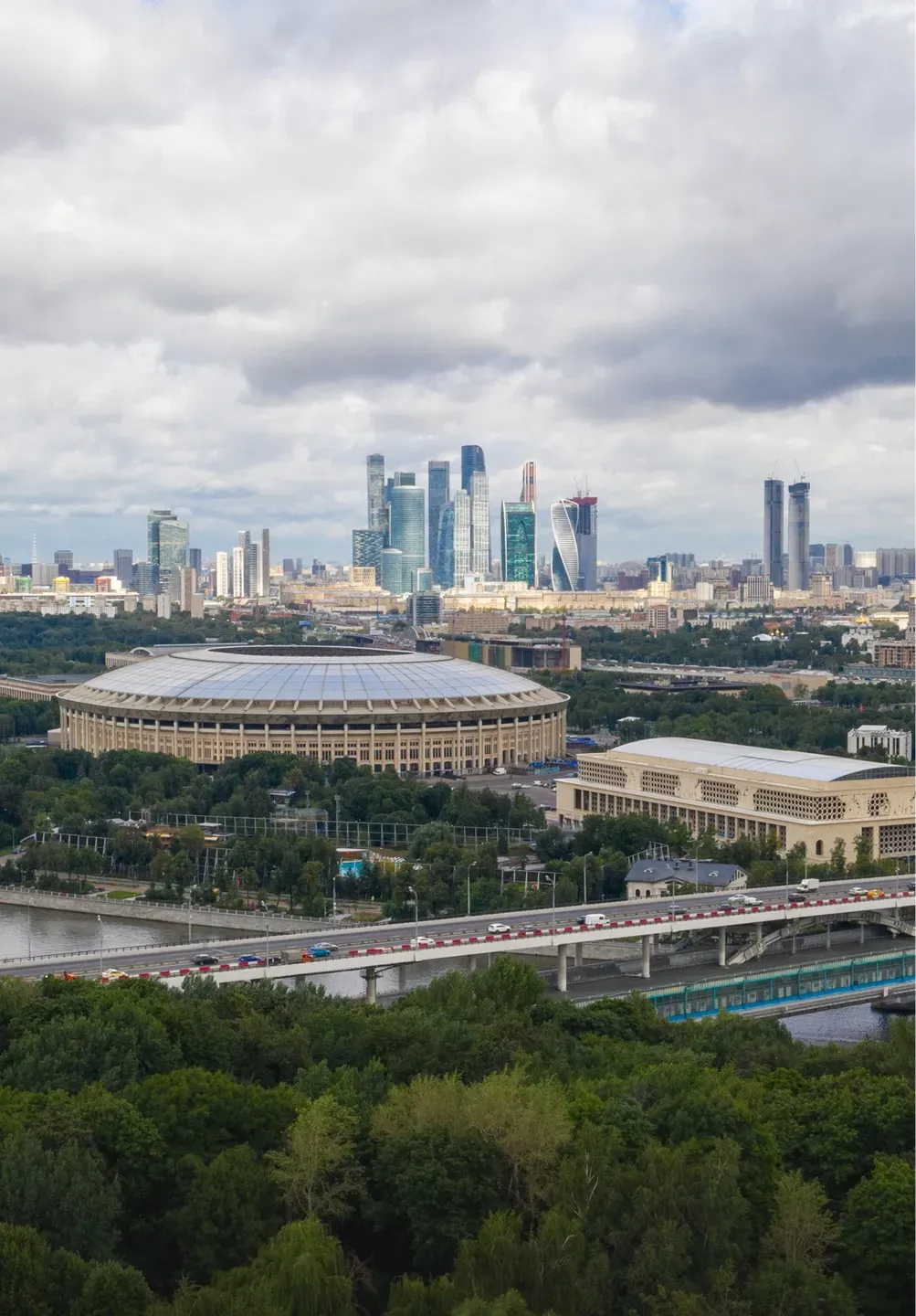 Быстрый выезд на ТТК 
и Ленинский проспект